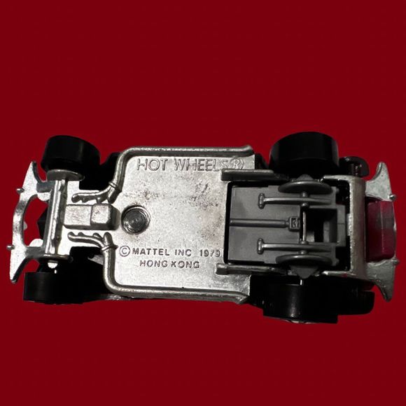 VINTAGE 1979 HOT WHEELS REAL RIDERS HIRAKER HOT ROD RED WITH FLAMES - Picture 4 of 4